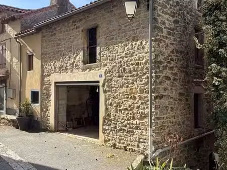 garage 2 pièces 69 m²