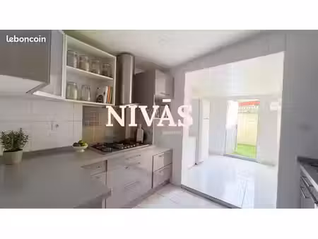 maison 4 pièces 81 m²