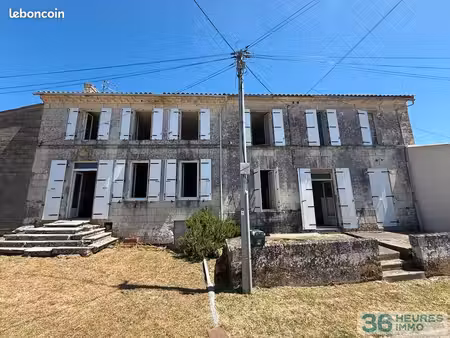 maison 8 pièces 250 m²