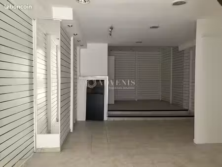 local commercial 39 m²