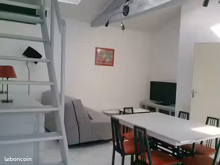 maison t2 meublée avec garage