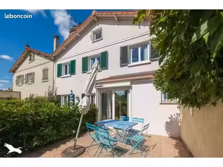 maison 5 pièces 93 m²