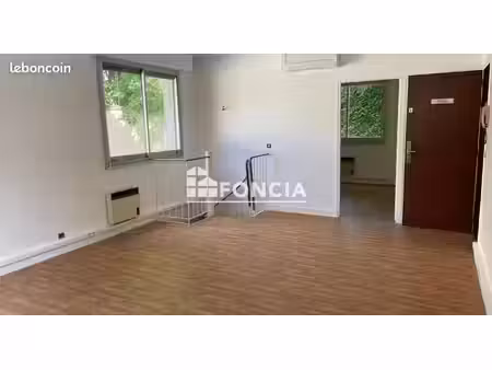 commercial_premise