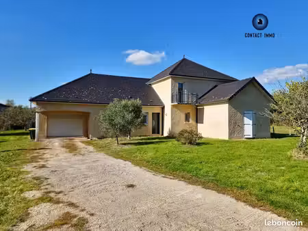 maison 6 pièces 160 m²