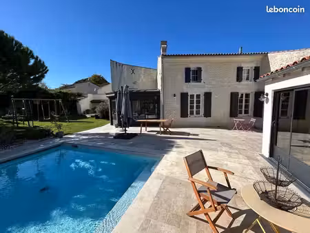 maison charentaise rénovée avec piscine - 168 m² habitable - entre saintes et royan