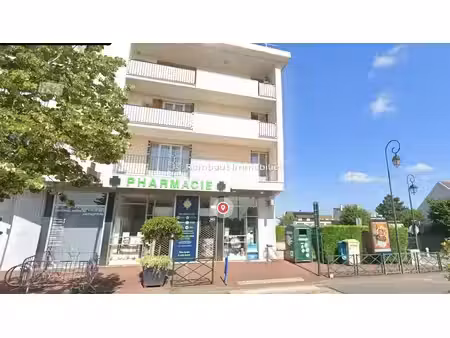 local commercial