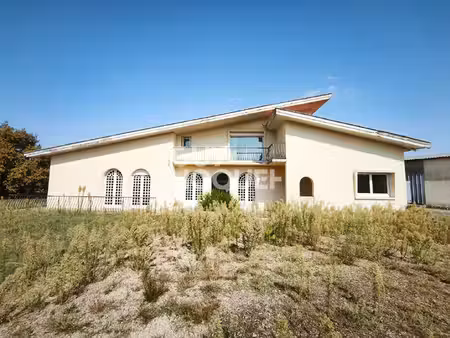 maison de 183m²  5 chambres et dependance