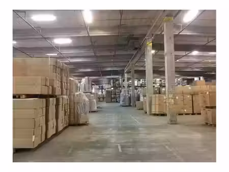 location entrepôt saint florent sur cher 18400 165m² à 10000m²
