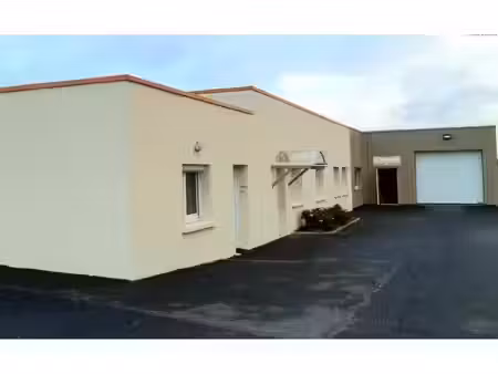 location local d’activités vendome 41100 500m²