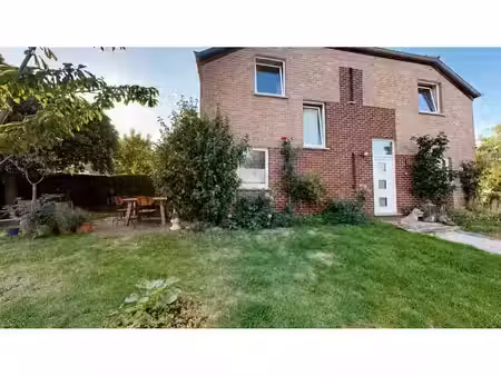 maison à louer à 1 avenue lambermont 1 limelette (vbe65031)