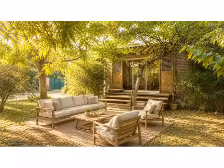tres belle maison t7 de 192m² entierement renovee dont t2 independant de 33 m² au calme su