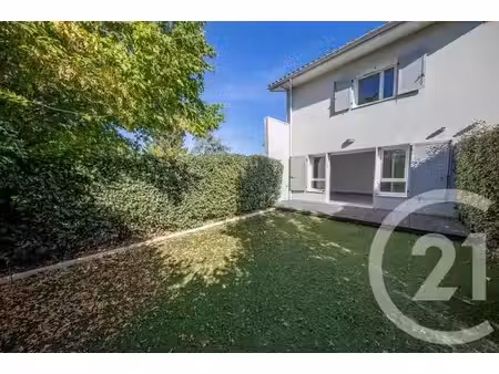 appartement duplex à vendre - 3 pièces - 63 55 m2 - st aubin de medoc - 33 - aquitaine