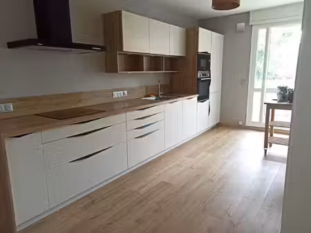 3 pièces avec balcon/terrasse