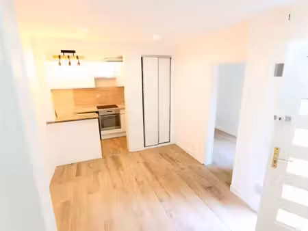 beau petit 2 pièces