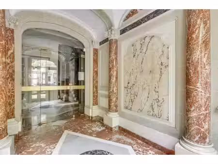 location bureaux 127m²