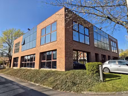 location bureaux champs sur marne 77420 738m²