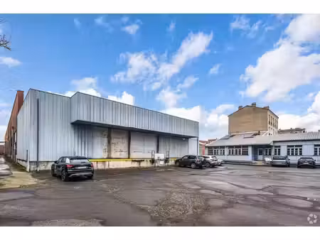vente entrepôt 4808m²