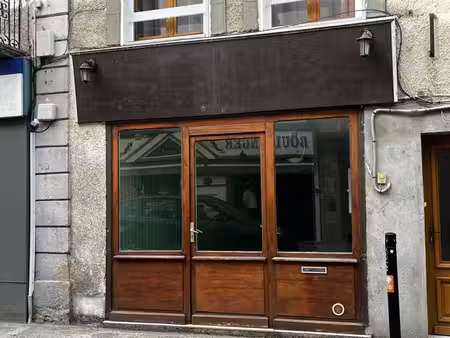 local commercial centre-ville