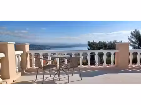 rare ! maison la ciotat 3 /4 pièces vue mer avec petit appartement indépendant 2 pièces