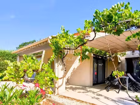 pays d'uzès – un écrin provençal avec piscine chauffée