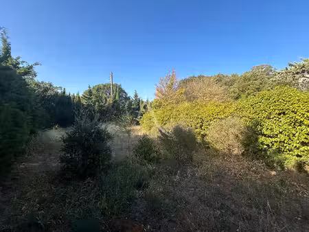 terrain à bâtir de 670 m² ? environnement privilégié et vue dégagée