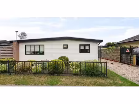 maison de vacances à vendre à poppel pour € 160.000 avec 2 chambres à coucher