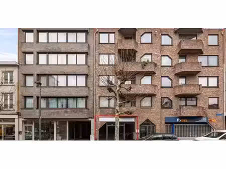 bâtiment commercial à vendre à turnhout pour € 149.000