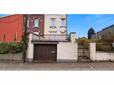 sous option - maison à vendre à vottem avec 4 chambres à coucher