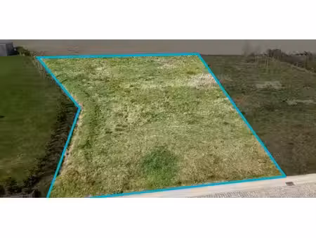 sous option - terrain à bâtir à vendre à piétrain