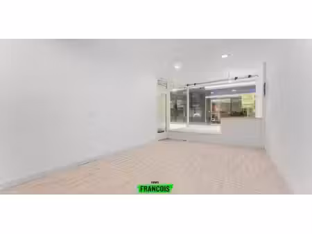 bâtiment commercial à vendre à blankenberge pour € 145.000