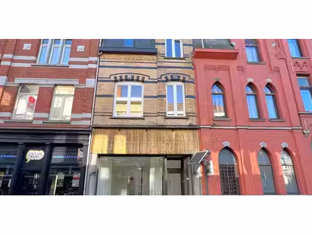 bâtiment commercial à vendre à menen pour € 139.000 avec 2 chambres à coucher