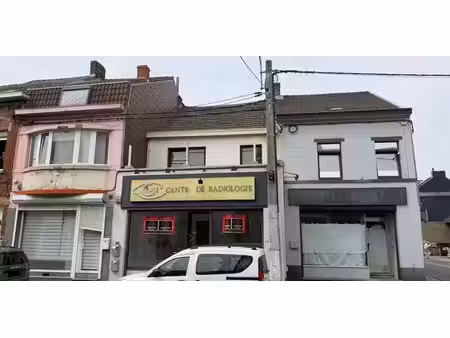 bâtiment commercial à vendre à jumet pour € 160.000