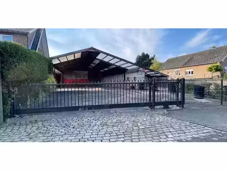 sous option - entrepôt à vendre à grandville