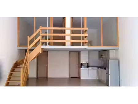 sous option - duplex à vendre à courcelles avec 2 chambres à coucher