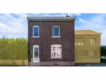 sous option - maison à vendre à couillet avec 2 chambres à coucher