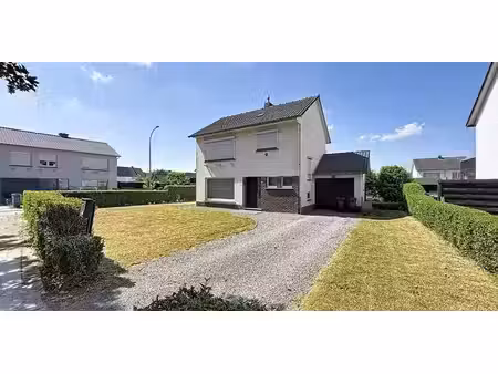 maison à vendre à bevere à partir de € 175.000 avec 3 chambres à coucher