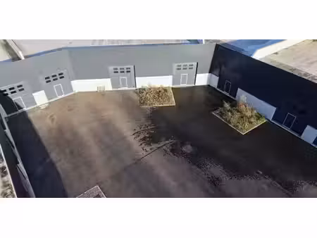 bâtiment d’entreprise à vendre à maffle pour € 171.750