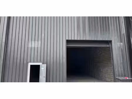 petit magasin à vendre à hautrage pour € 180.000