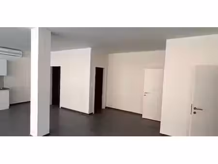 bien commercial à vendre à nederbrakel pour € 178.000 avec 2 chambres à coucher