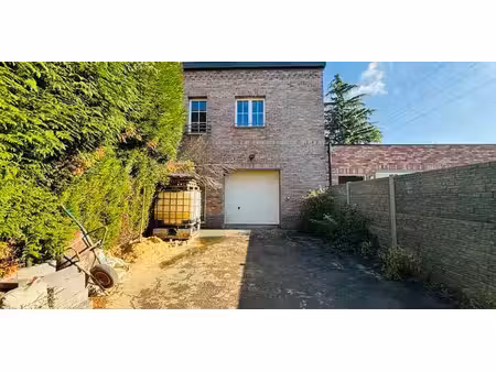 sous option - maison à vendre à rocourt avec 4 chambres à coucher