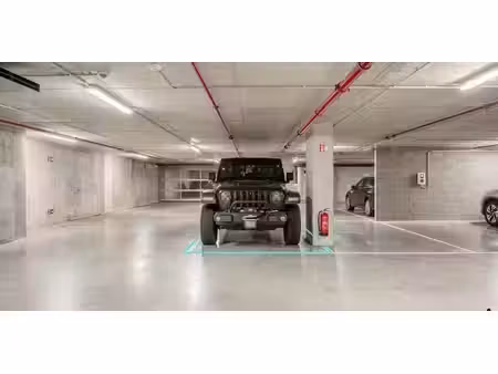 sous option - place de stationnement à vendre à antwerpen