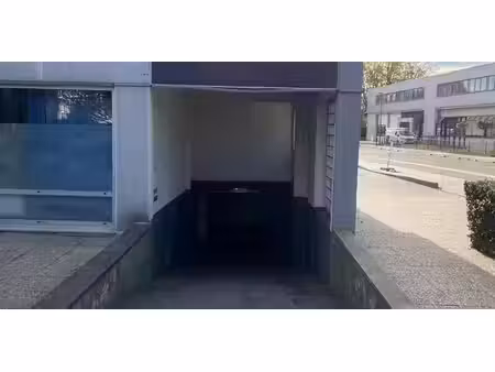 garage en sous-sol à vendre à borgerhout pour € 10.000