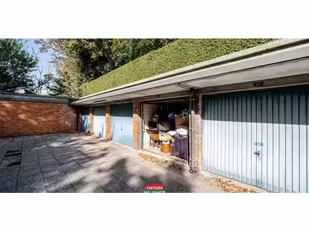 box à vendre à assebroek pour € 30.000