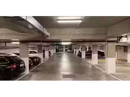 garage en sous-sol à vendre à anderlecht pour € 95.275