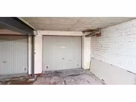 box à vendre à strombeek-bever pour € 25.000