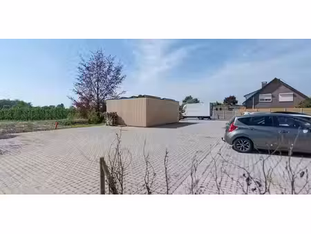 place de stationnement à vendre à wellen pour € 6.400