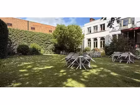bâtiment commercial à vendre à brugge pour € 99.000