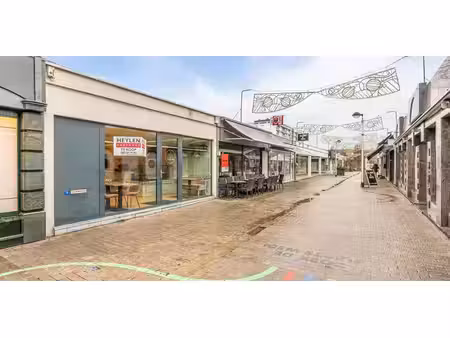 bâtiment commercial à vendre à lanaken pour € 110.000