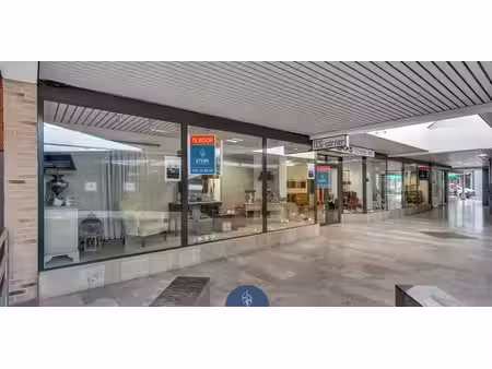 bien commercial à vendre à lanaken pour € 129.000
