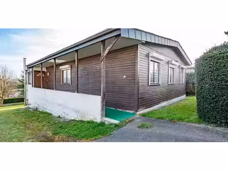 sous option - chalet à vendre à hastière-lavaux avec 2 chambres à coucher